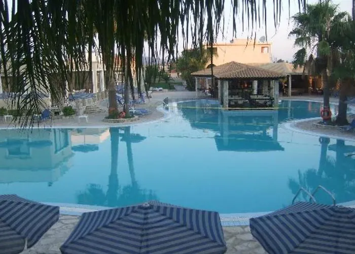 Zante Village 酒店 阿利卡纳斯