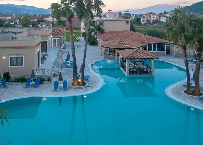 酒店 Zante Village