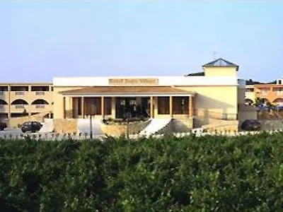 酒店 Zante Village 3*